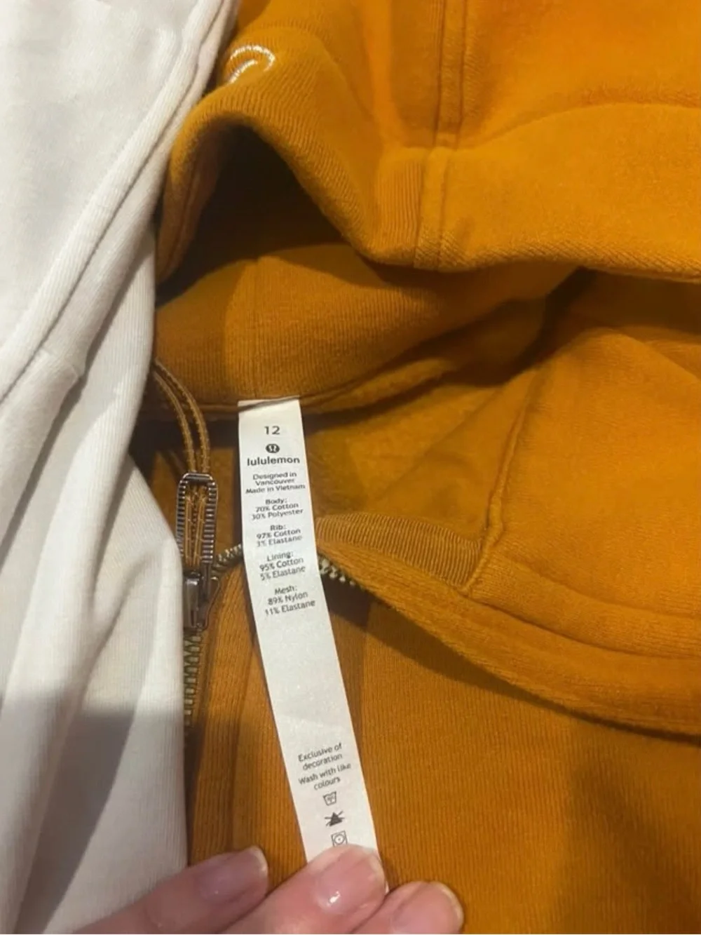 lululemon hoodies - bundle of 3